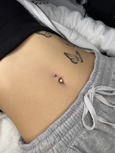 Y.K STUDIO PIERCINGU